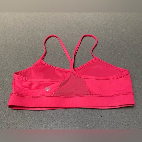 Lululemon Sports Bra in PINK - Picture 2 of 2